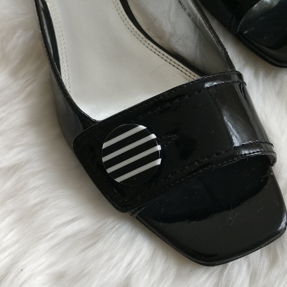 #7 Price Reduced TAHARI Patent Leather Slingback Peep Toe Low Heel